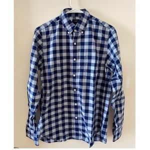 J. Crew gingham long sleeve button down shirt